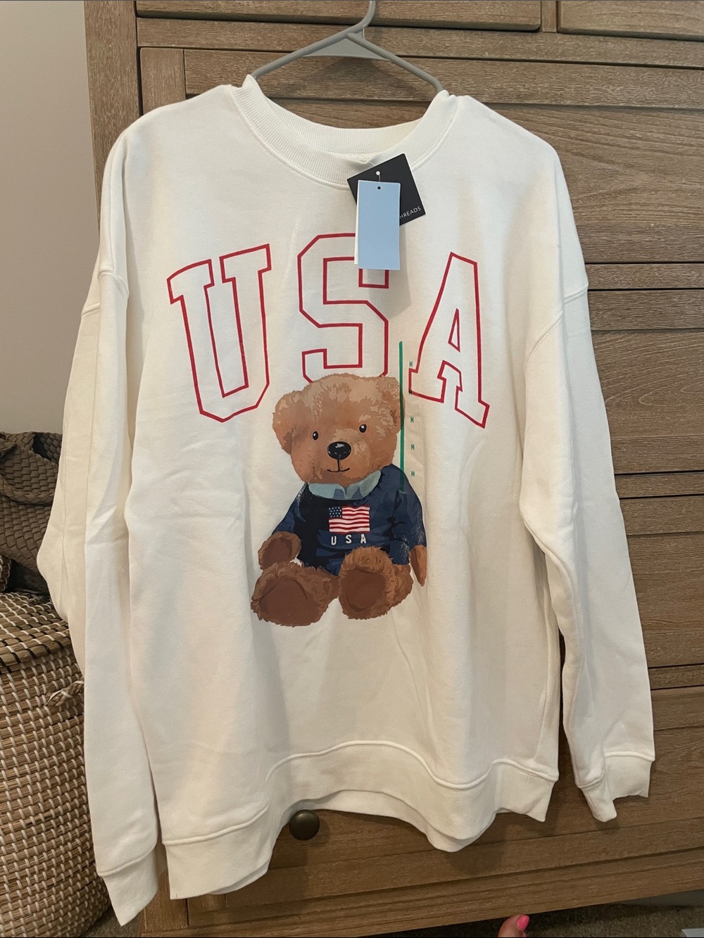 NWT bear sweatshirt